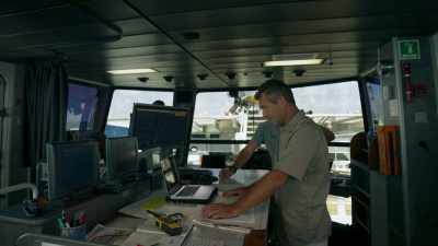 Shark biologist Jonathan Green
is concerned - Blue Planet II