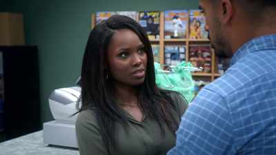 Sharon: I just--
I don't know him - Tyler Perry's The Oval