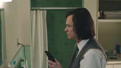 - [shaver buzzing]
- This isn't an episode - Kidding