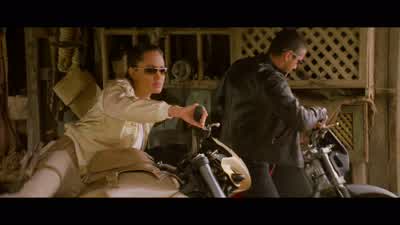 Shay ling watch all the roads. - Lara Croft Tomb Raider: The Cradle of Life