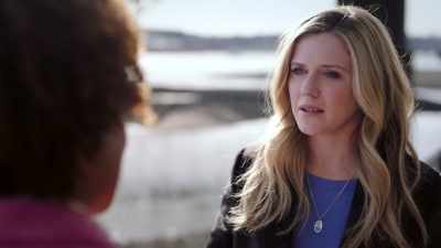 - She had a car accident. - The InBetween