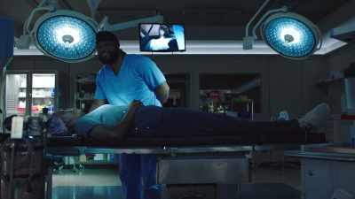 She has a giant
coronary aneurysm, - The Resident