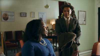 She has a good business, - Robin Roberts Presents: Mahalia