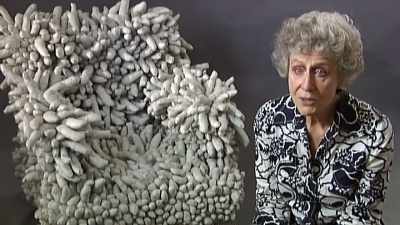 She has a good eye for
what catches attention, - Kusama : Infinity