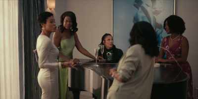She accused our - Bel-Air