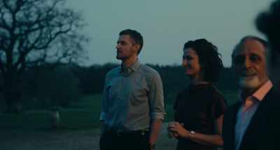 - She actually seemed quite nice.
- I thought she was charming. - Obsession