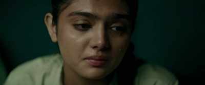 She adopted Azad and educated him. - Jawan