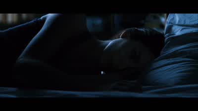 “She has also lost someone. - Memento