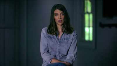 She also starts to have
problems with Gregory. - The Walking Dead: Origins
