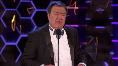 She always loved cock.
The bigger, the better. - Comedy Central Roast of Bruce Willis