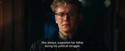 She always supported her father
during his political struggle. - Hot Dog