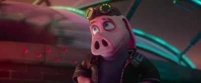 - She asked me to help, so.
- [Pickles gasping] - Hitpig!