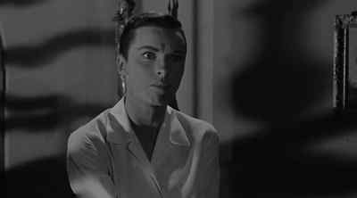 She attacked me. She tried to kill me. - Homicidal