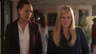 She had been granted
temporary custody - Chronicle Mysteries: The Deep End