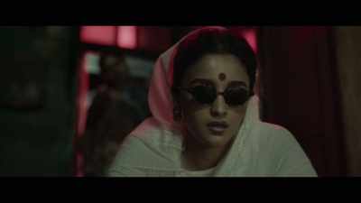 -She bit Mr. Jagan as well--
-Close the door and leave. - Gangubai Kathiawadi