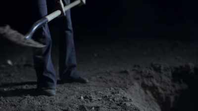 she buried him, - Buried In The Backyard