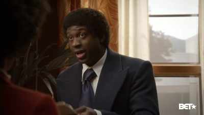 - She called earlier, too.
- I will call her back, - American Soul