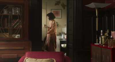 She called it
a étrange mélange. - Motherless Brooklyn