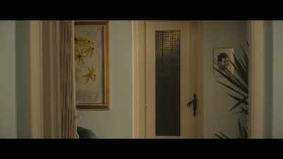 She came a year ago
with her Spanish husband. - The Whistlers