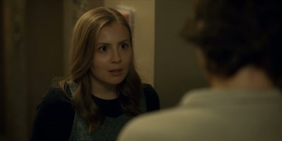 She came in while I was doing it.
You should've seen her face. - Accused