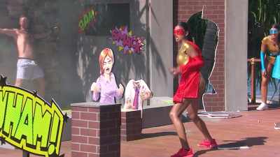 >> SHE CAN KICK. - Love Island