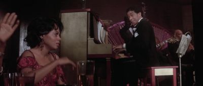 She can pick up on the bottom - Lady Sings the Blues