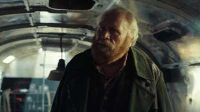 She can read the alethiometer,
without the books. - His Dark Materials