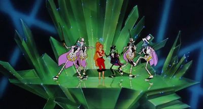 She can't even fly No that won't do - Thumbelina