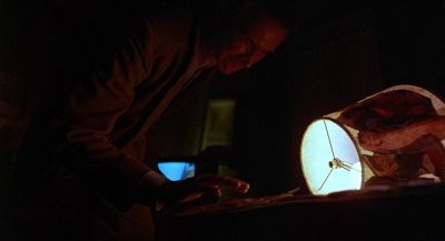 She can't help it - Psycho III