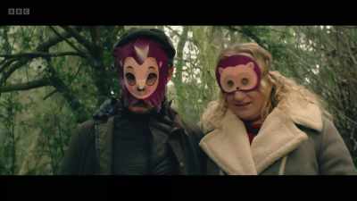 SHE CHUCKLES - Am I Being Unreasonable?