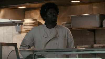 -She coming back.
-(SOUL MUSIC PLAYING ON SPEAKERS) - The Deuce