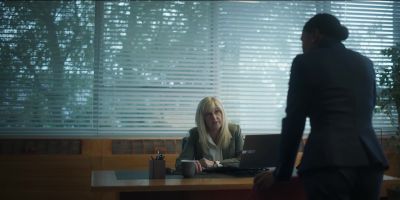 She had control of
security on the icu ward, - Protection