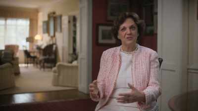 She could see
the prospect of adventure, - First Ladies