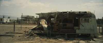 ♪ She couldn't stand to see me happy ♪ - Salton Sea