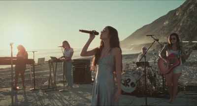 ♪ She couldn't wait to go to college ♪ - OLIVIA RODRIGO: driving home 2 u (a SOUR film)