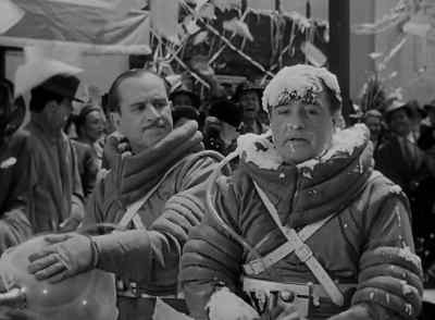 She crowned me again - Abbott and Costello Go to Mars