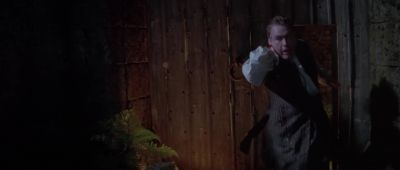 She cut me The bitch cut me - Rob Roy