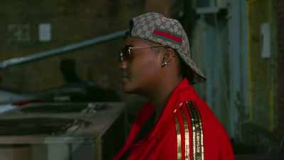 She definitely feels like
Ari is a manipulator, - Inmate to Roommate