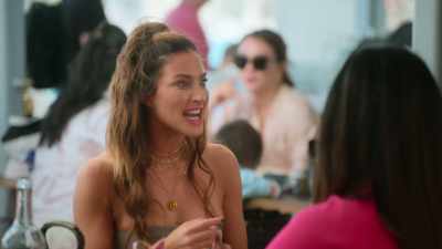 She did it again, and I was like… - Selling The OC
