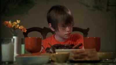 She did? Well, what all did she do? - Alice Doesn't Live Here Anymore
