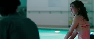 She died alone. - Five Feet Apart
