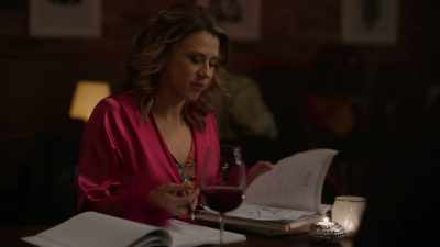 She does mention this
bird several times. - The Jane Mysteries: Inheritance Lost