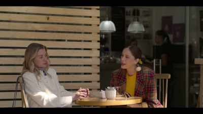 -She doesn't count either.
-Of course. - ¿Quieres ser mi hijo?