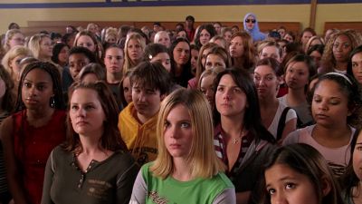 She doesn't even go here - Mean Girls
