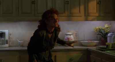 She doesn't have a key. She's still in here! - The People Under the Stairs