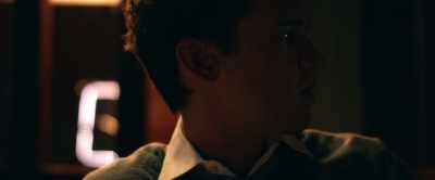 - She doesn't know that.
- Why would he do that? - Get the Girl