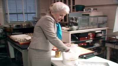 She was doing all kinds
of studies proving - The Man Who Stole Einstein's Brain