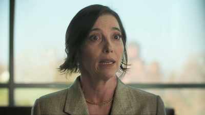 She drew attention
to it repeatedly. - Who is Ghislaine Maxwell?