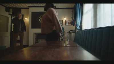 SHE EXHALES - Passenger
