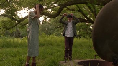 - -She found it. - Secrets of Sulphur Springs